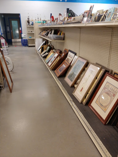 Thrift Store «Goodwill Manasota», reviews and photos, 2715 51st Ave E, Bradenton, FL 34203, USA