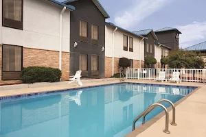 Country Inn & Suites by Radisson, Bryant (Little Rock), AR image