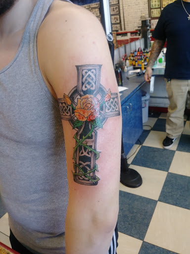 Tattoo Shop «Elm Street Tattoo», reviews and photos, 2811 Elm St, Dallas, TX 75226, USA