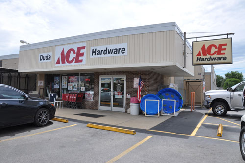Duda Ace Hardware, 500 W Main St, Staunton, IL 62088, USA, 