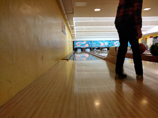 Bowling Alley «Pep Bowl», reviews and photos, 1200 S Broad St, Philadelphia, PA 19146, USA