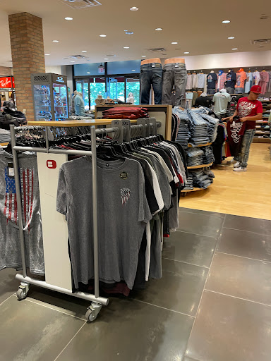 Clothing Store «Buckle», reviews and photos, 2615 Medical Center Pkwy Ste 1340, Murfreesboro, TN 37129, USA