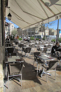 Atmosphère du Restaurant français Restaurant Le Plana à Bordeaux - n°14