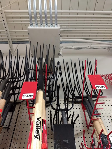 Discount Store «Wheeler Dealer», reviews and photos, 1740 SE Geary St, Albany, OR 97322, USA