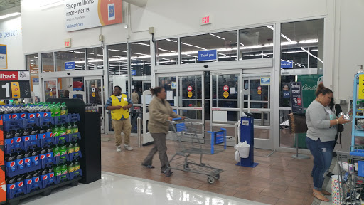 Discount Store «Walmart», reviews and photos, 70 Pleasant Valley St, Methuen, MA 01844, USA