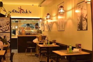 Santoku Sushi-bar makis image