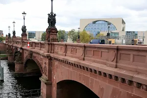Moltkebrücke image