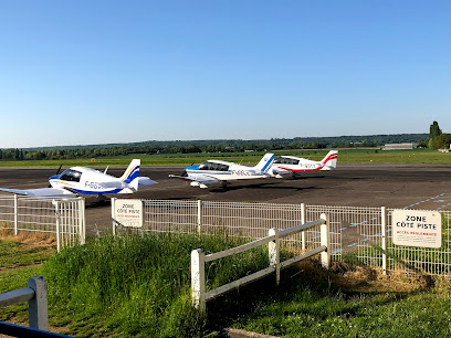 Aérodrome de Saint-Cyr-l'École