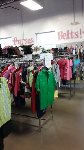 Thrift Store «St. Vincent de Paul Thrift Store and Donation Center», reviews and photos, 2300 Beechmont Ave, Cincinnati, OH 45230, USA