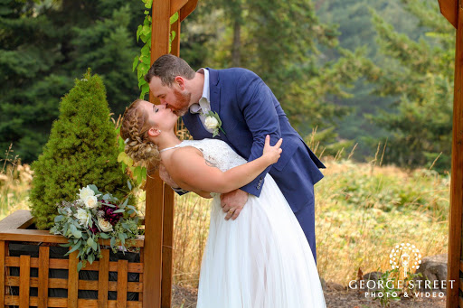 Event Venue «Maple Leaf Events», reviews and photos, 401 Maple Way Rd, Stevenson, WA 98648, USA