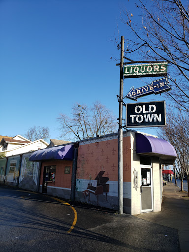 Liquor Store «Old Town Liquors», reviews and photos, 1529 Bardstown Rd, Louisville, KY 40205, USA