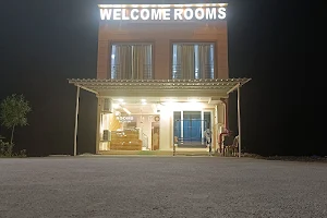 Welcome Rooms image