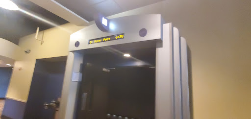 Movie Theater «Regal Cinemas Crossroads 20 & IMAX», reviews and photos, 501 Caitboo Ave, Cary, NC 27518, USA