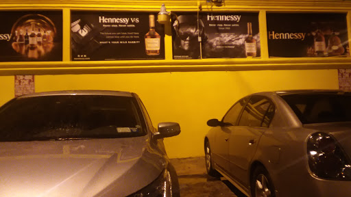 Liquor Store «F M Liquors», reviews and photos, 11300 NW 7th Ave, Miami, FL 33168, USA