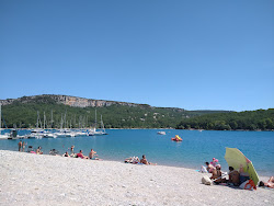 Foto von Plage de Bauduen und die siedlung
