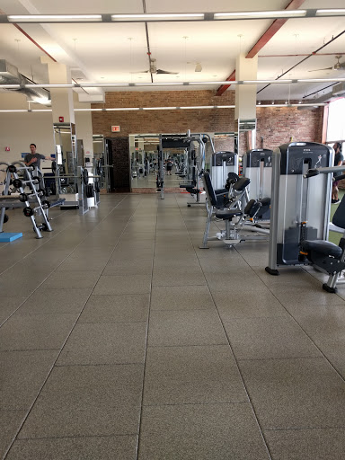 Gym «Bucktown Athletic Club», reviews and photos, 2040 W North Ave, Chicago, IL 60647, USA