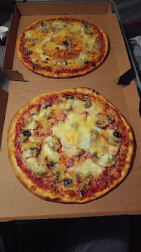 Plats et boissons du Pizzeria VD Pizza à Frontignan - n°10