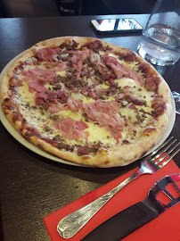 Pizza du Restaurant italien La Piazzetta à Levallois-Perret - n°3