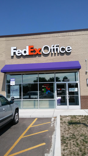 Print Shop «FedEx Office Print & Ship Center», reviews and photos, 23400 Michigan Ave #145, Dearborn, MI 48124, USA