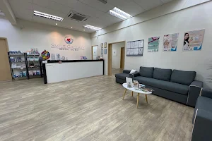 Smile gallery dental clinic (bukit indah) image