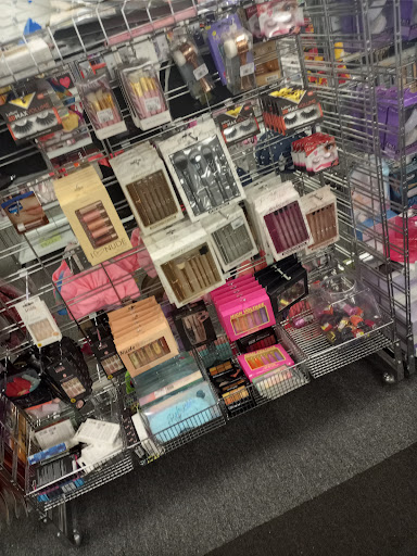 Clothing Store «Citi Trends», reviews and photos, 2131 Pleasant Hill Rd, Duluth, GA 30096, USA