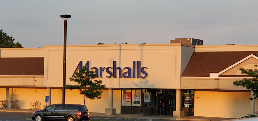 Department Store «Marshalls», reviews and photos, 533 S Broad St, Meriden, CT 06450, USA