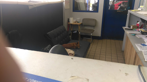 Auto Repair Shop «A Plus Tire And Auto», reviews and photos, 1706 Clearwater Largo Rd N, Clearwater, FL 33756, USA