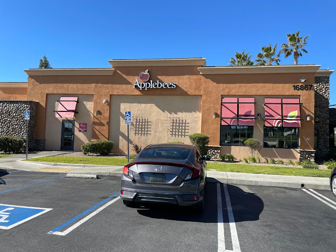 Applebee's Neighborhood Grill & Bar