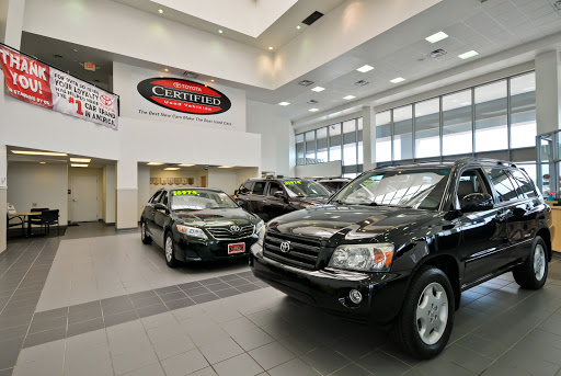 Toyota Dealer «Kings Toyota», reviews and photos, 9500 Kings Auto Mall Rd, Cincinnati, OH 45249, USA