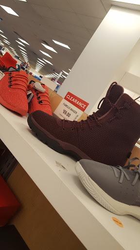 Department Store «Marshalls», reviews and photos, 2100 Dixwell Ave, Hamden, CT 06514, USA