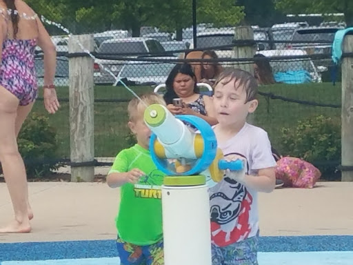 Water Park «Phillips Park Family Aquatic Center», reviews and photos, 828 Montgomery Rd, Aurora, IL 60505, USA