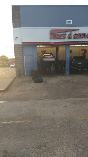 Auto Parts Store «Pep Boys Auto Parts & Service», reviews and photos, 5445 Fairmont Pkwy, Pasadena, TX 77505, USA