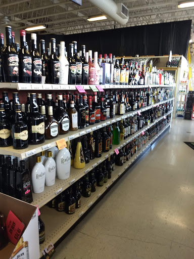 Liquor Store «Santiam Liquor Store», reviews and photos, 2530 Pacific Blvd SE, Albany, OR 97322, USA