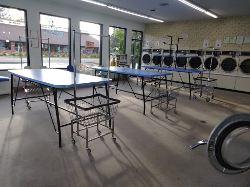 Laundromat «Marlin Avenue Coin Laundry», reviews and photos, 570 SE King Ave, Warrenton, OR 97146, USA