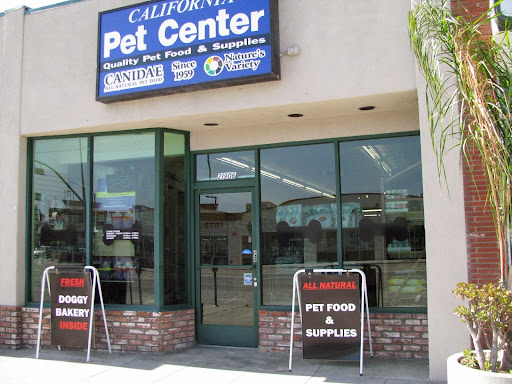California Pet Center, 21906 Ventura Blvd, Woodland Hills, CA 91364, USA, 