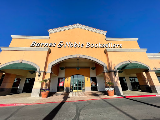 Book Store «Barnes & Noble», reviews and photos, 567 N Stephanie St, Henderson, NV 89014, USA