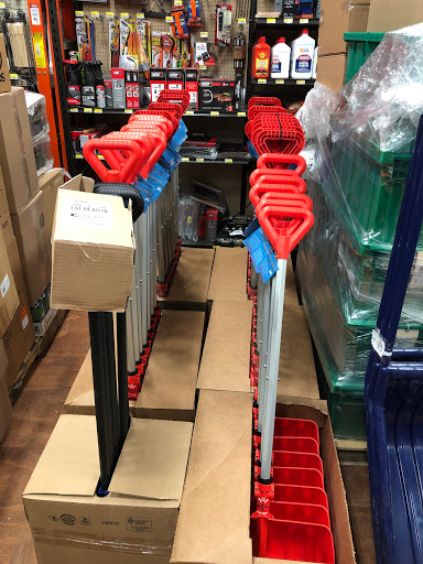 Locksmith «Acme Lock Woods Hardware», reviews and photos, 125 E 9th St, Cincinnati, OH 45202, USA