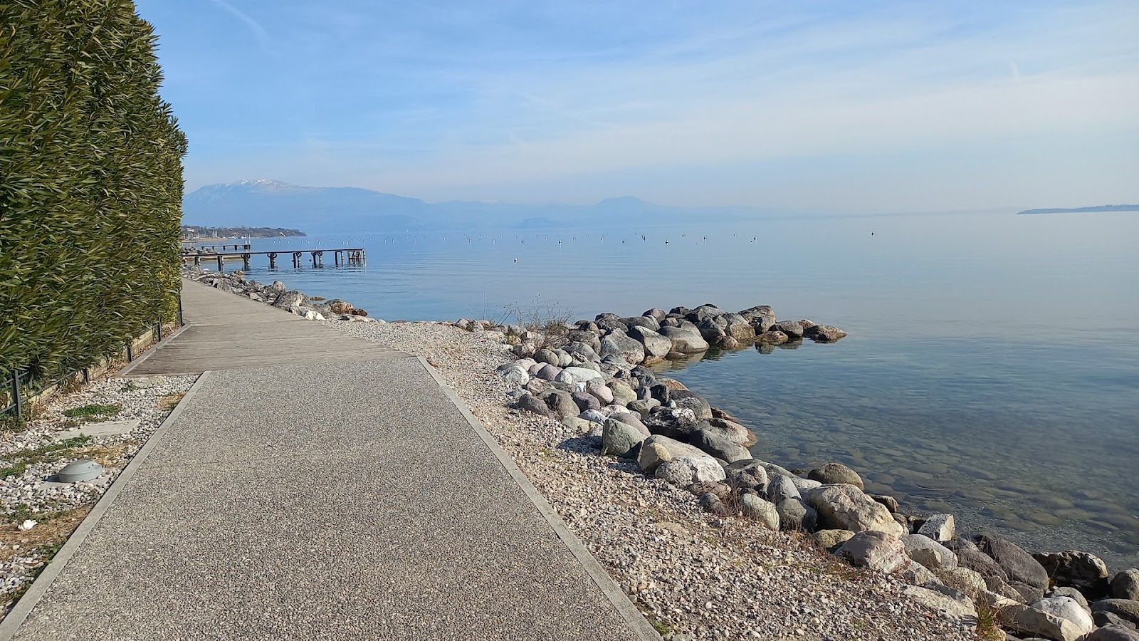 Photo of Lido di Padenghe - popular place among relax connoisseurs