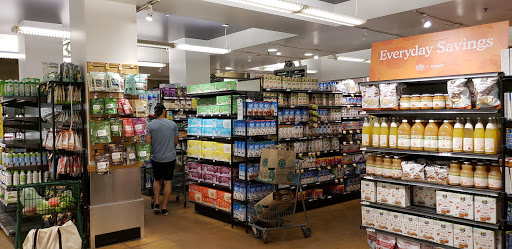Grocery Store «Whole Foods Market», reviews and photos, 250 7th Ave, New York, NY 10001, USA