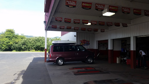 Tire Shop «Les Schwab Tire Center», reviews and photos, 2155 S Roosevelt Dr, Seaside, OR 97138, USA
