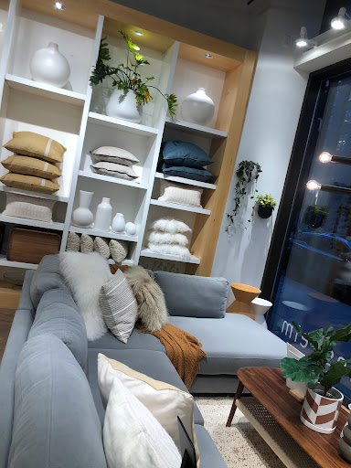 Furniture Store «west elm», reviews and photos, 160 Brookline Ave, Boston, MA 02215, USA