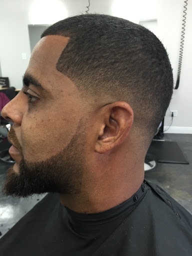 Barber Shop «Moetown’s Barber Shop», reviews and photos, 10030 Cross Creek Blvd, Tampa, FL 33647, USA