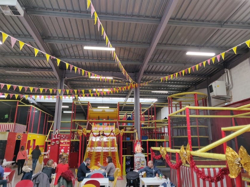 Big Top, parc de jeux indoor pour enfants à Genas, Lyon. à Genas