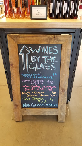 Wine Store «Oakland Yard Wine Shop», reviews and photos, 420 40th St, Oakland, CA 94609, USA