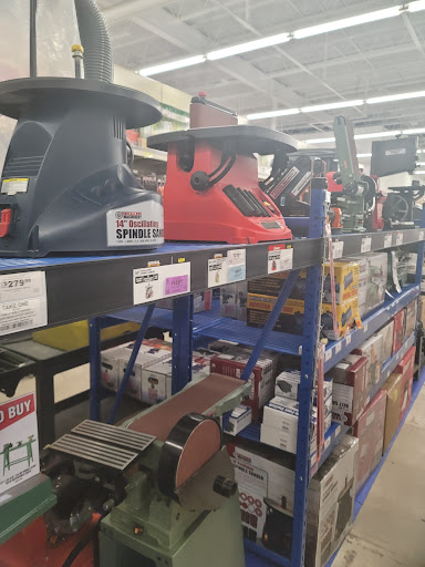Hardware Store «Harbor Freight Tools», reviews and photos, 1045 W Orange Blossom Trail, Apopka, FL 32712, USA