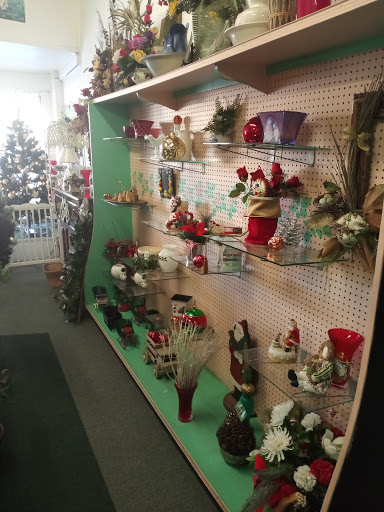 Florist «Rialto Florist», reviews and photos, 114 S Riverside Ave, Rialto, CA 92376, USA