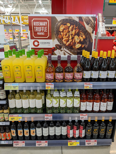 Grocery Store «H-E-B Grocery», reviews and photos, 300 Main St, Kerrville, TX 78028, USA