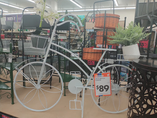 Discount Store «Big Lots», reviews and photos, 2311 W Vine St, Kissimmee, FL 34741, USA