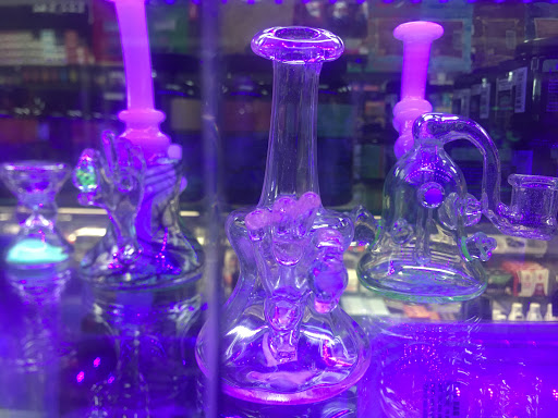 Tobacco Shop «Auburn Smoke Shop», reviews and photos, 2420 Grass Valley Hwy, Auburn, CA 95603, USA