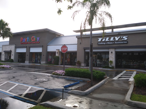Shopping Mall «Tower Shops», reviews and photos, 1904 S University Dr, Davie, FL 33324, USA